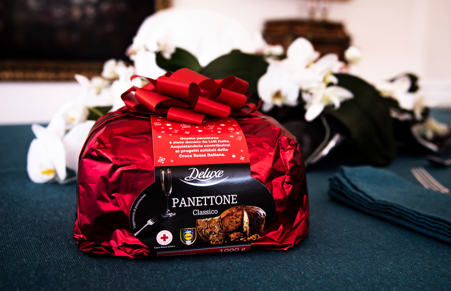 panettoni solidali natale 2022 croce rossa